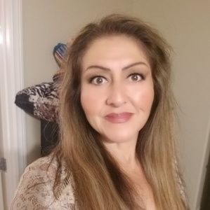 Meet your Posher, Sheila